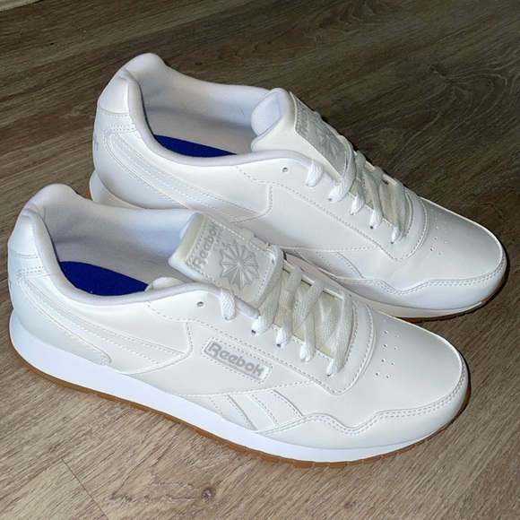 NWOT Men’s 10.5 Reebok Classic Harman Run S White Gum CM9203 Retro New - Picture 2 of 11